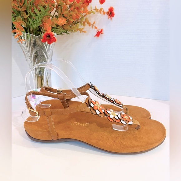 VIONIC Sandals “Paulie” Tan Floral T-Strap Orange/White Podiatrist Designed - Picture 3 of 12